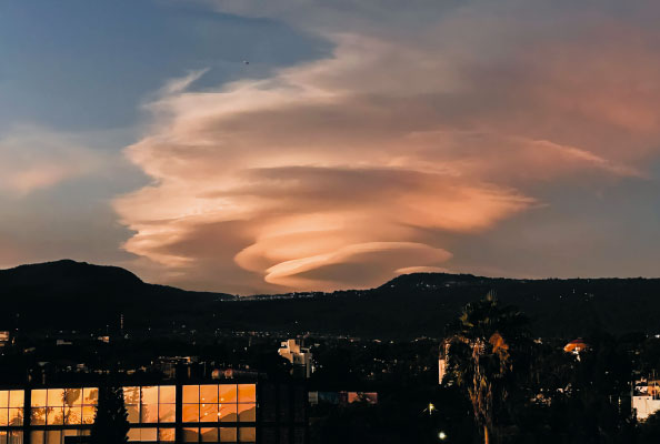 Imagen principal del artículo Nubes lenticulares